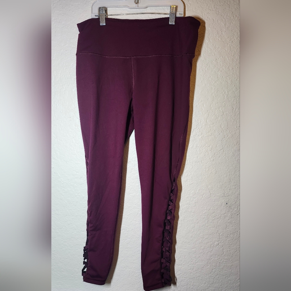 Victoria secret size large Purple Leggings with side details